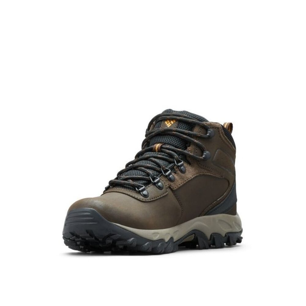Columbia Newton Ridge Plus II Mens Size 8.5  Suede Waterproof Hiking Boot Shoe